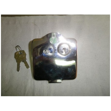 Puerta acceso deposito cromada con llave. S2/S3