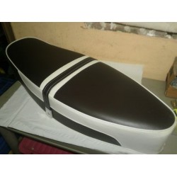 Asiento Vespa Sprint/GT Marron/Blanco.
