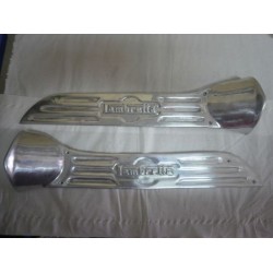 Juego embellecedores cofanos LD.
