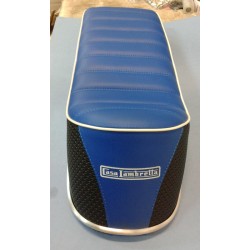 ASIENTO SPORT CORTO CASA LAMBRETTA AZUL/NEGRO.