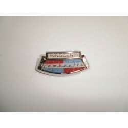Escudo del frontal 'Innocenti'. S2/S3. Casa Lambretta.
