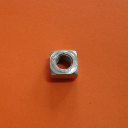 TUERCA TORNILO MANILLAR VESPA
