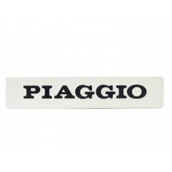 ANAGRAMA 'PIAGGIO' FRONTAL VESPA PKS