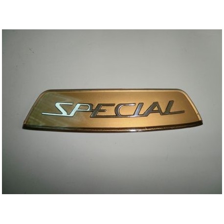 Anagrama trasero LI Golden Special italiana.